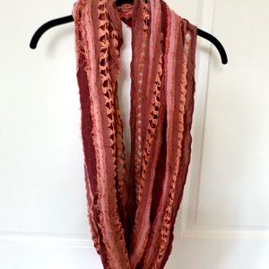 Buckle infinity fashion scarf